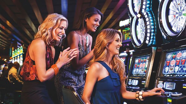 Crazy Time wheel game in Free Play mode at barat togel