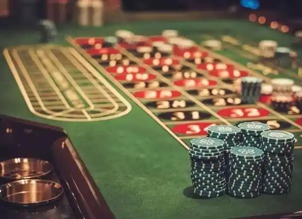 barat togel game library showing live tables, esports markets, football odds, and slot games